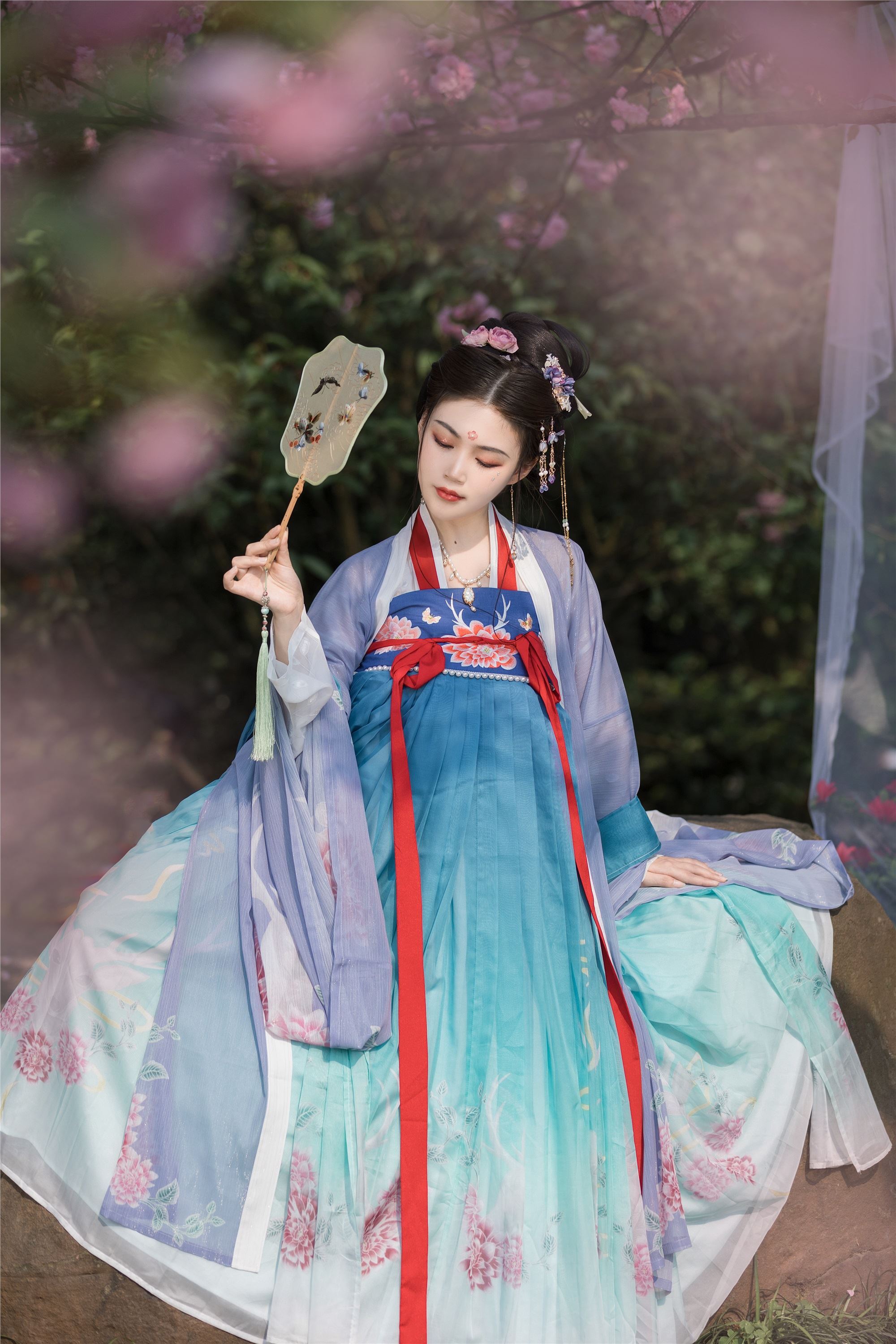 YITUYU艺图语 2021.09.04 美人如樱 青卿